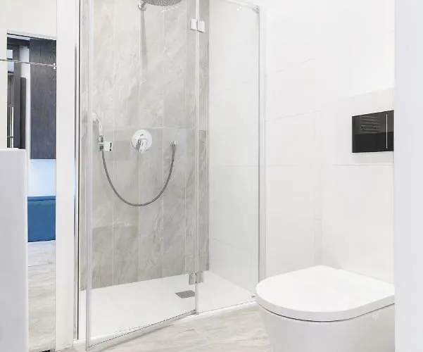 Perfectely Located With Free Parking Apartament Poznań